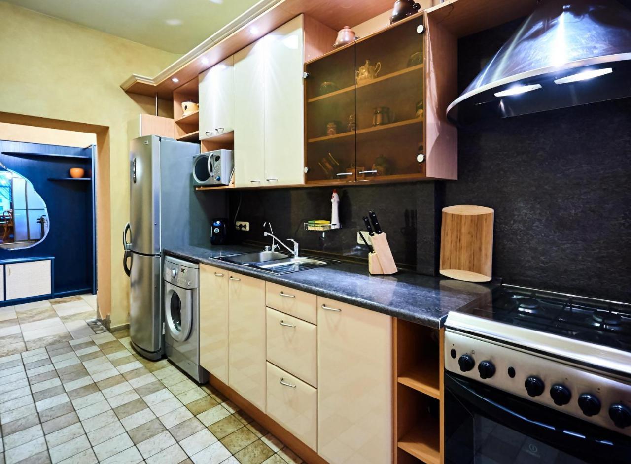 So Fashionable Apartment In The Heart Of Minsk Exteriér fotografie